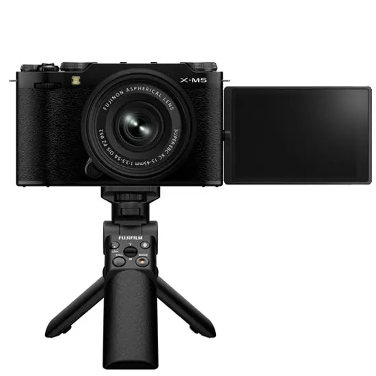 Fujifilm X-M5 Mirrorless Camera with XC 15-45mm f3.5-5.6 Lens Special Vlog Black
