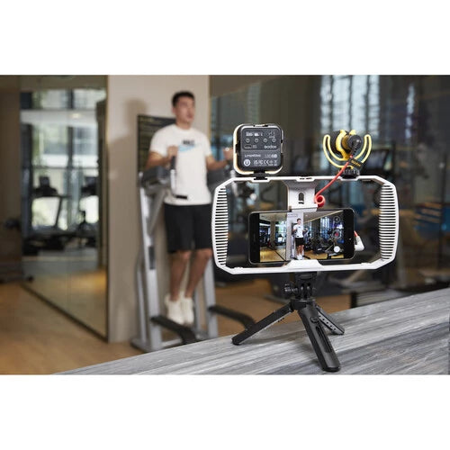 Godox VK1-LT Vlogging Kit with LED6R LED Light (Lightning)