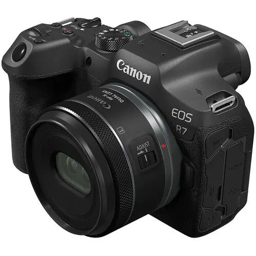 Canon RF-S7.8 f4 S STM Dual Fisheye Mirrorless Lens
