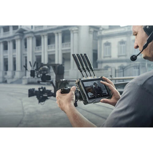 DJI Transmission with High-Bright Monitor Combo