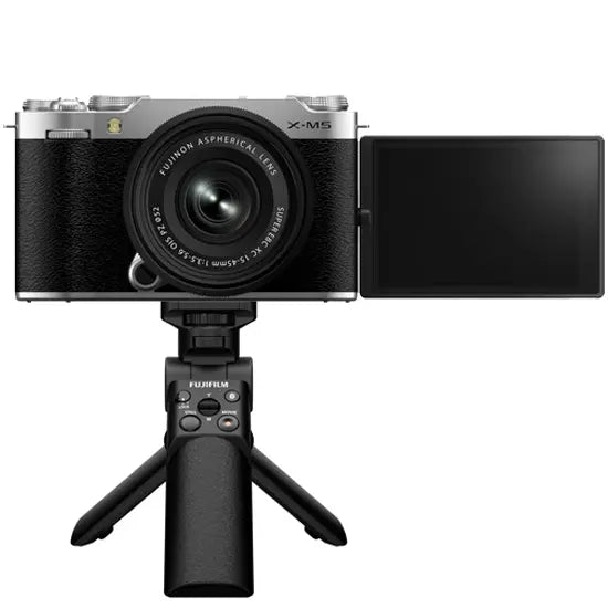 Fujifilm X-M5 Mirrorless Camera with XC 15-45mm f3.5-5.6 Lens Special Vlog Silver