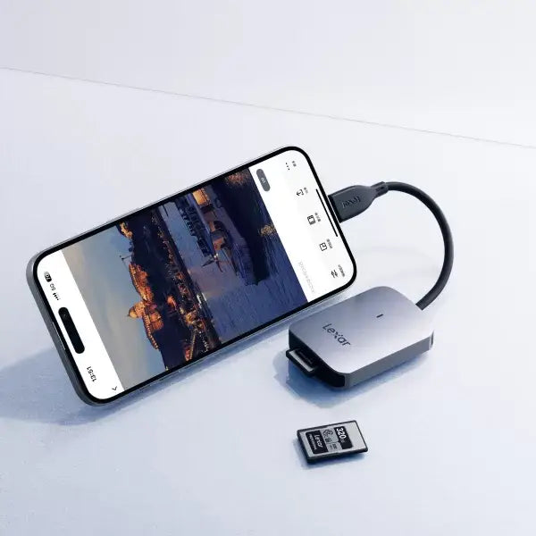 Lexar CFExpress Type A USB 3.2 Gen 2 USB C Card Reader LRW515U