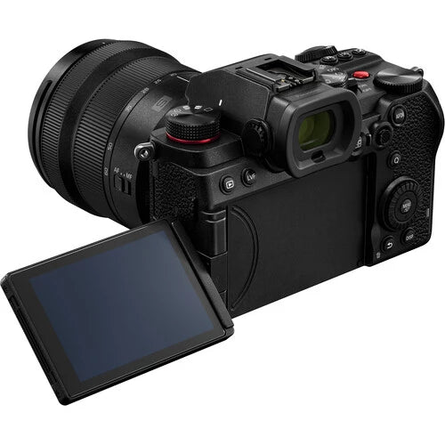Panasonic Lumix S5 Mirrorless Digital Camera with 20-60mm Lens
