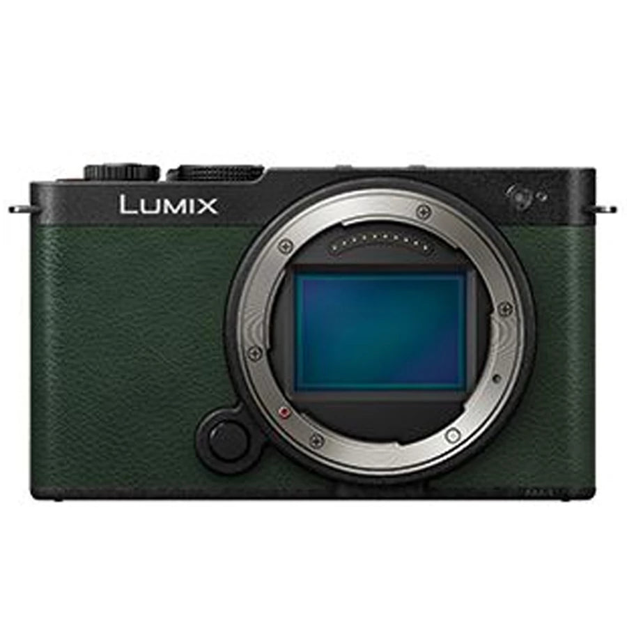 Panasonic Lumix S9 Mirrorless Camera with S 18-40mm f4.5-6.3 (Dark Olive)