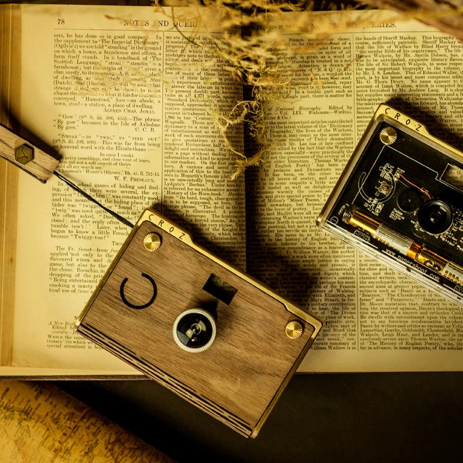 Paper Shoot CROZ Premium Camera Set - Walnut 18MP