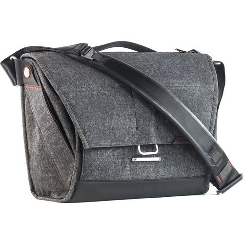 Peak Design BS-13-BL-1 Everyday Messenger 13 Inch Charcoal