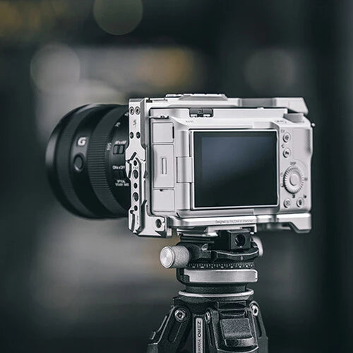 FALCAM F22&F38&F50 Quick Release Cage Silk Silver (FOR SONY ZV-E1) C00B3501W