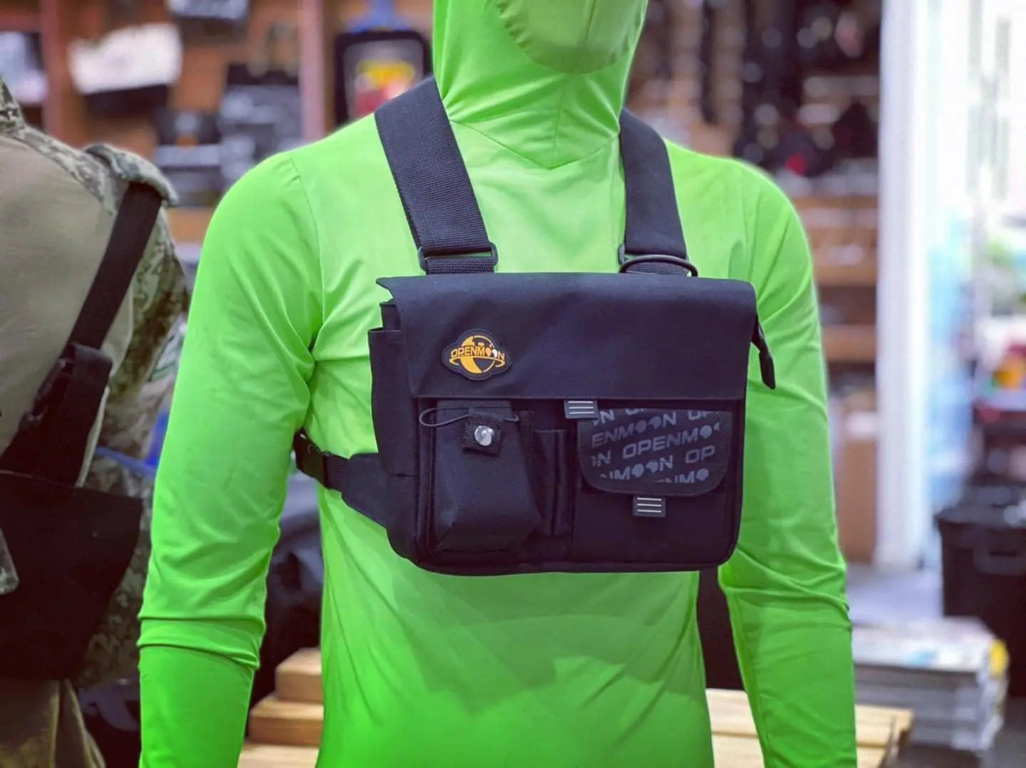 OPENMOON Ipad Radio Chest Pack OYB18