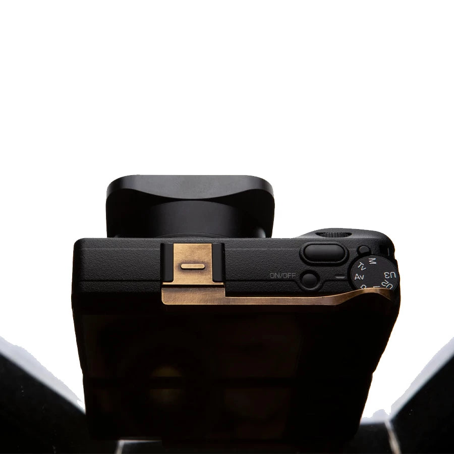 SquareHood Thumb Grip for Ricoh GR III & GR IIIx (Brass)