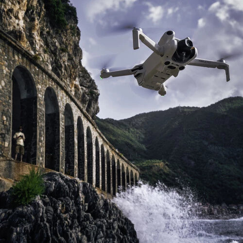 DJI Mini 4 Pro Fly More Combo (DJI RC2) (GL)