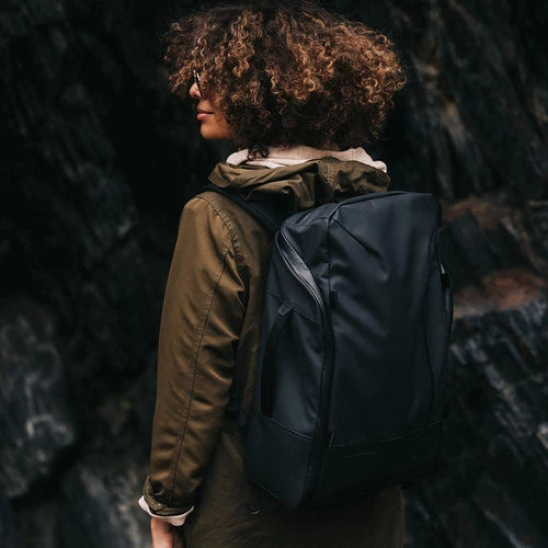 WANDRD Duo Daypack DUO-BK-1