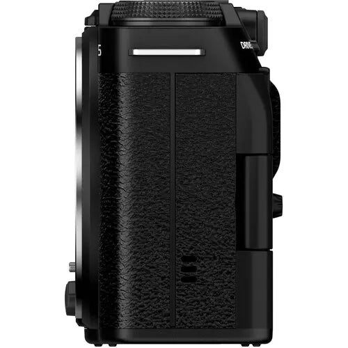 Fujifilm X-M5 Mirrorless Camera with XC 15-45mm f3.5-5.6 Lens Black